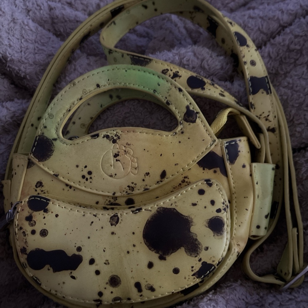 HOMAGE Mini Bag in Yellow and Black - Picture 2 of 3